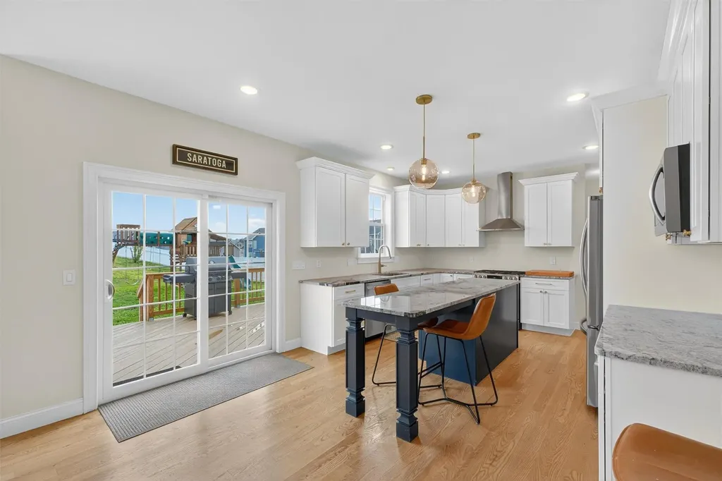 42 Kensington Lane Poughkeepsie NY 12603
