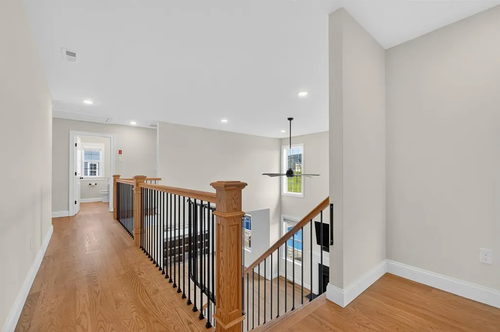 42 Kensington Lane Poughkeepsie NY 12603