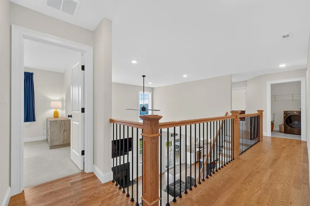 42 Kensington Lane Poughkeepsie NY 12603