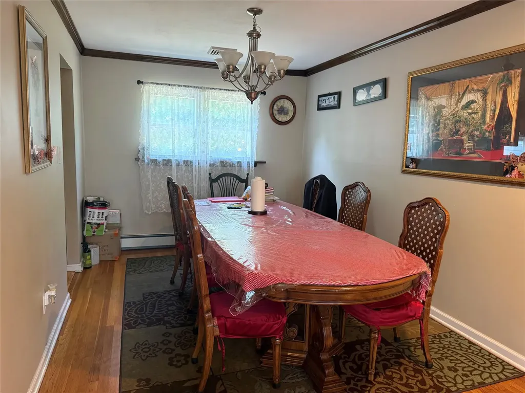116 Colony Lane Syosset NY 11791