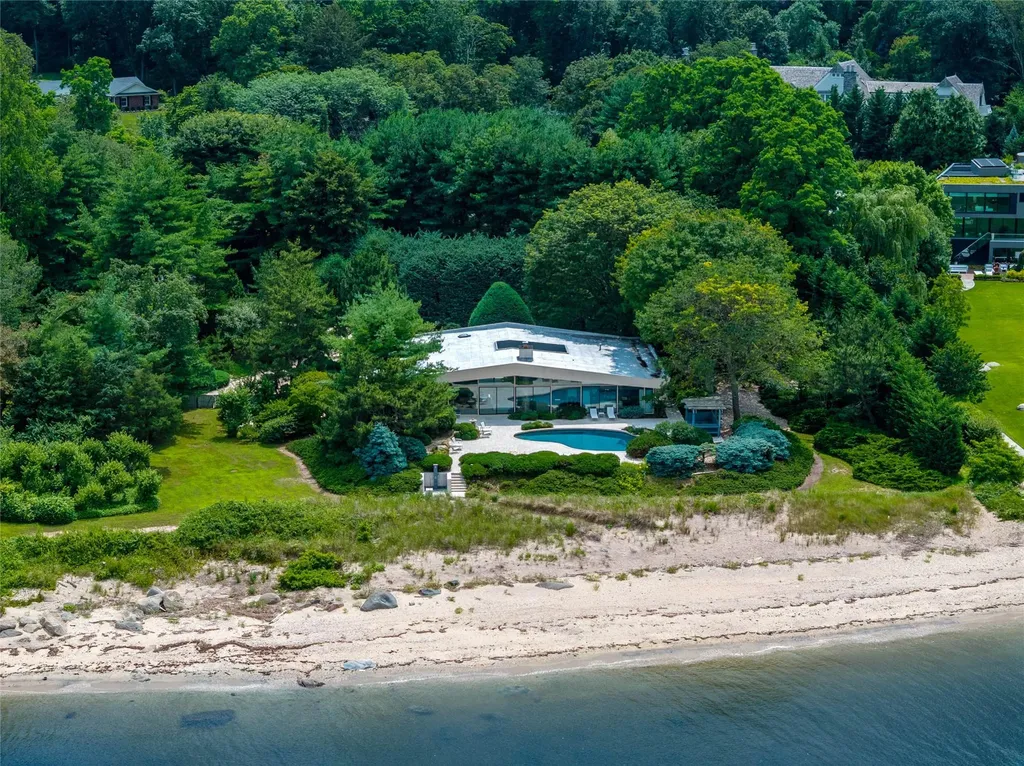 96 Old House Lane Sands Point NY 11050