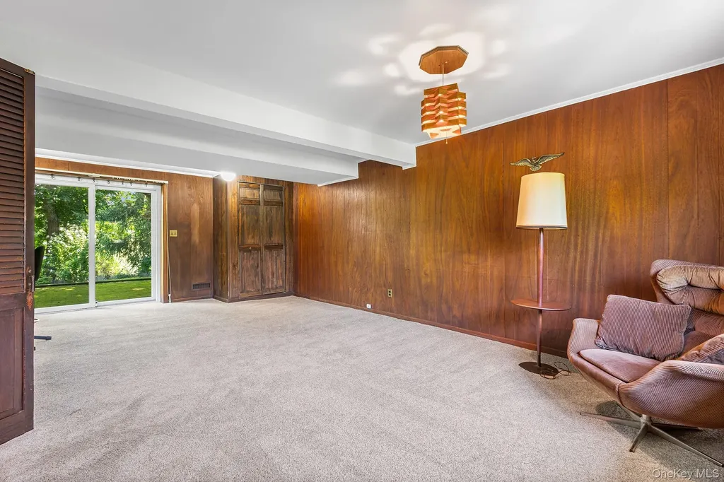 103 Parkview Road Elmsford NY 10523