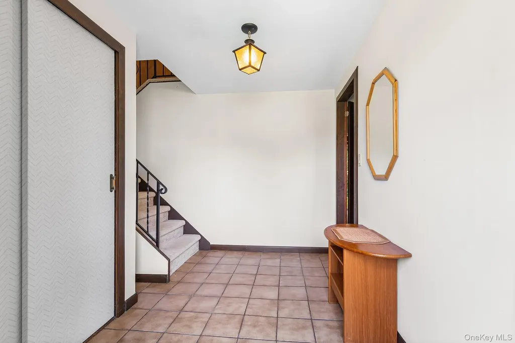 103 Parkview Road Elmsford NY 10523