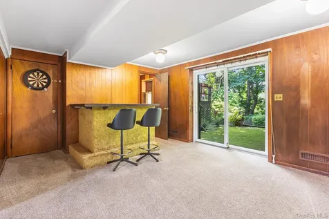 103 Parkview Road Elmsford NY 10523