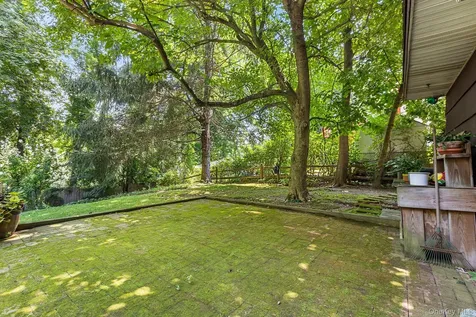 103 Parkview Road Elmsford NY 10523