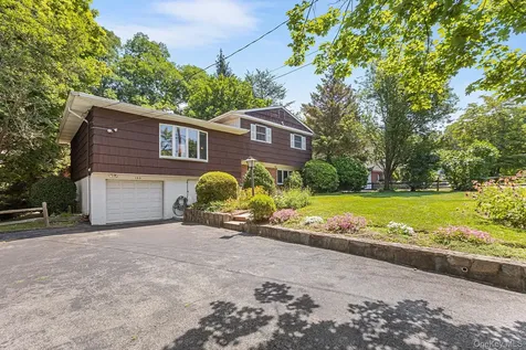 103 Parkview Road Elmsford NY 10523