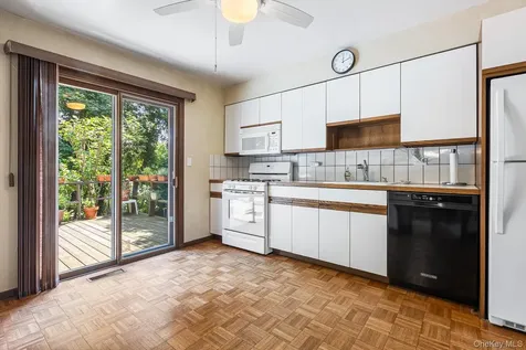 103 Parkview Road Elmsford NY 10523