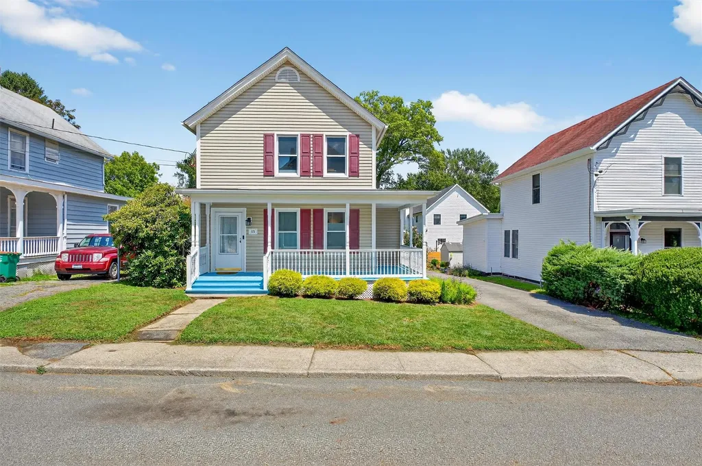 15 Maple Street Beacon NY 12508