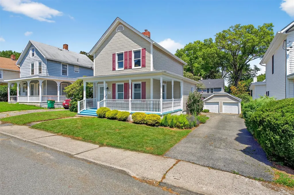 15 Maple Street Beacon NY 12508