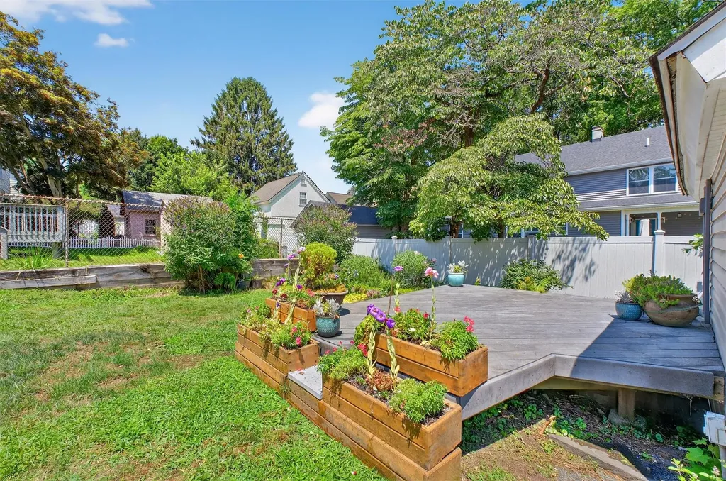 15 Maple Street Beacon NY 12508