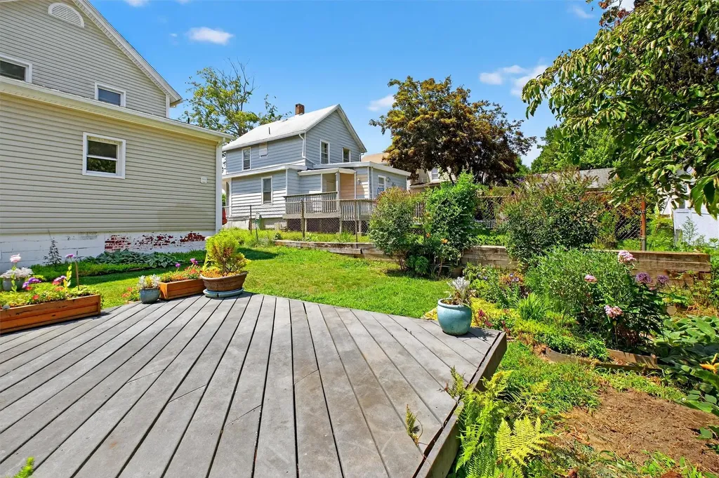15 Maple Street Beacon NY 12508