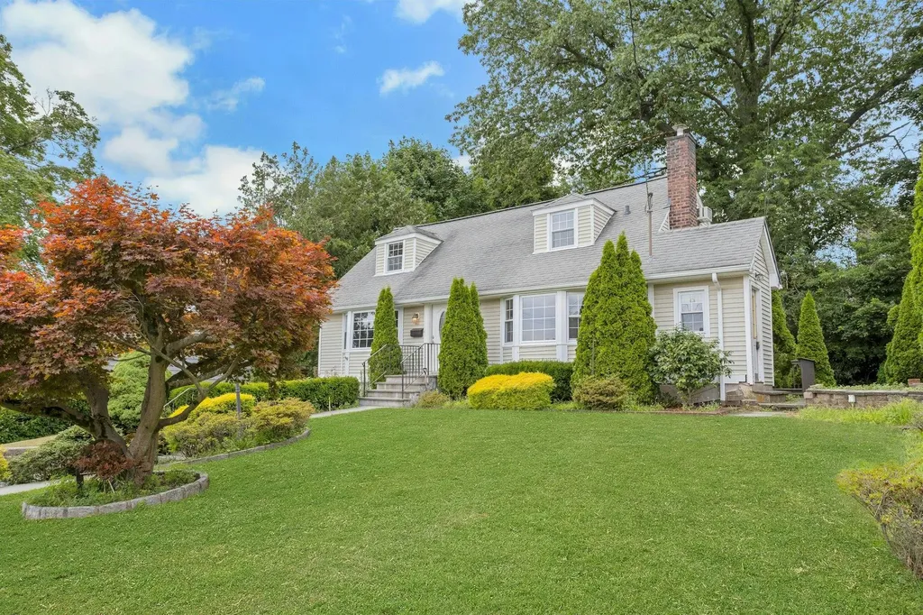 11 Kingston Avenue West Harrison NY 10604