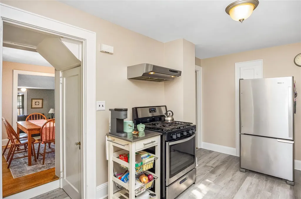 19 Rose Street Islip NY 11751
