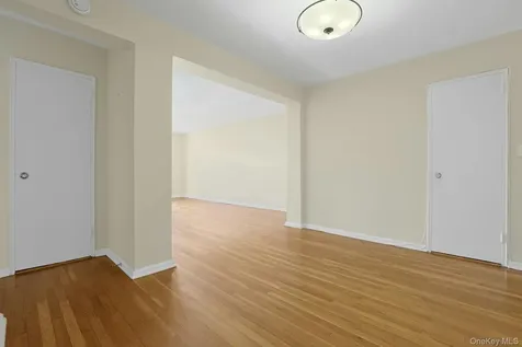 19 Old Mamaroneck Road White Plains NY 10605