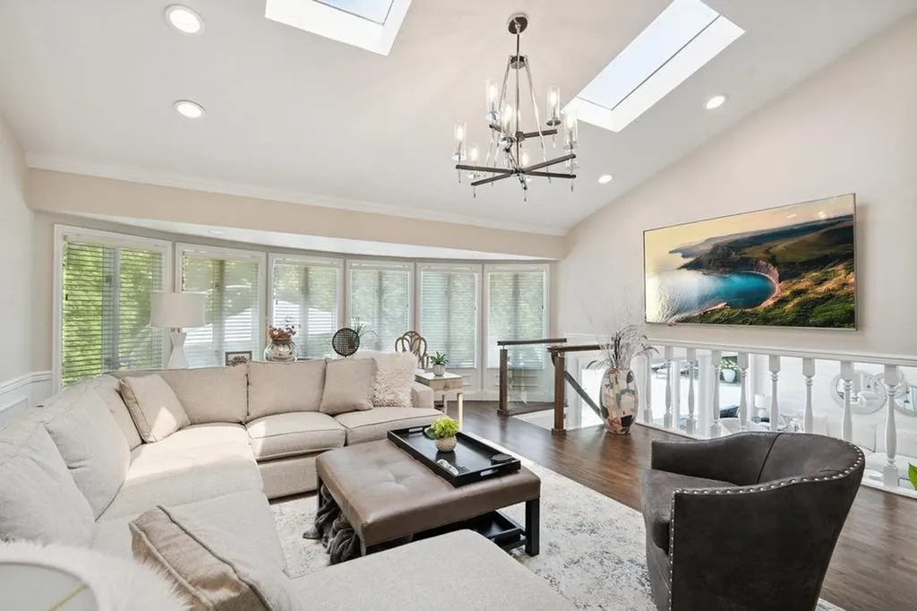 3411 Hewlett Avenue Merrick NY 11566