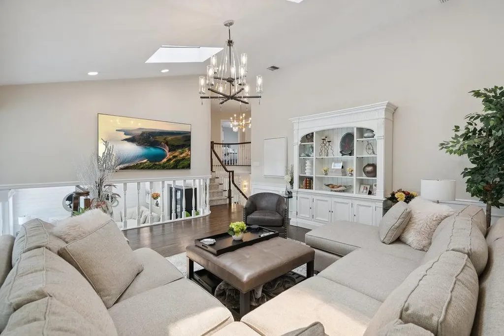 3411 Hewlett Avenue Merrick NY 11566