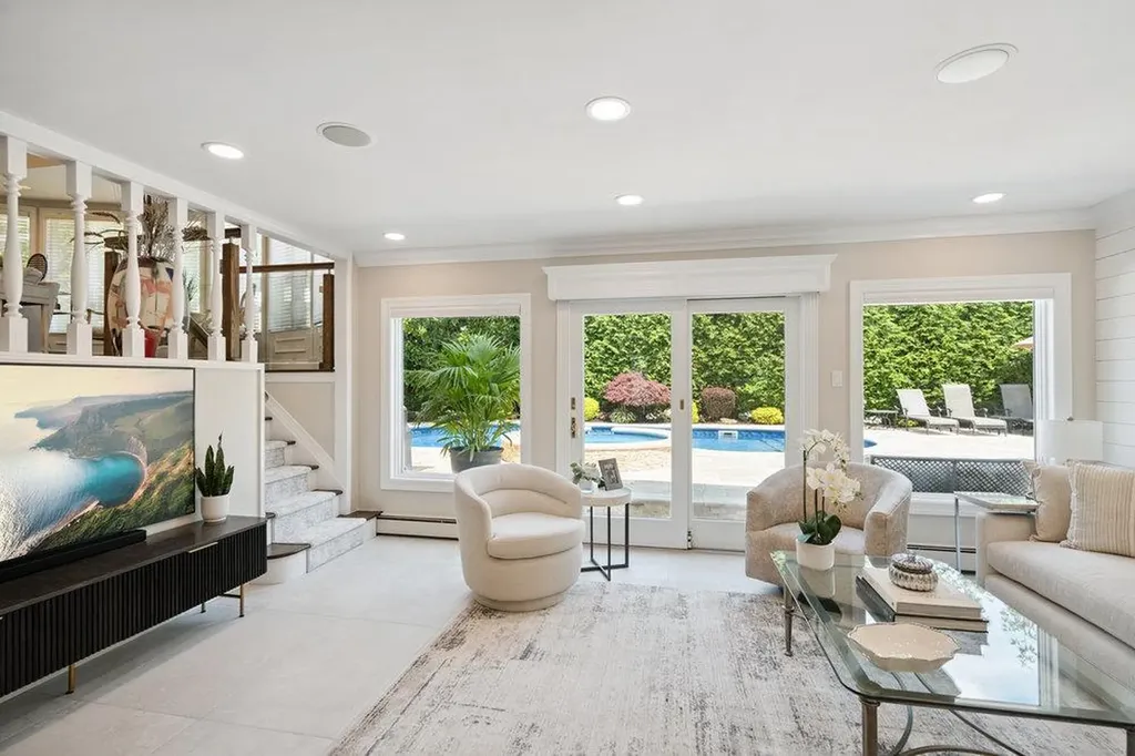 3411 Hewlett Avenue Merrick NY 11566