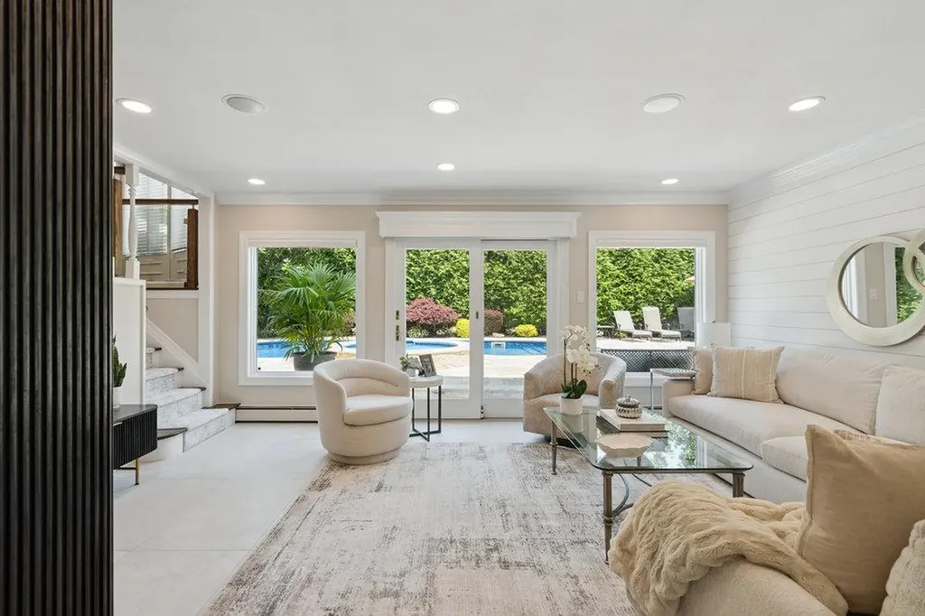 3411 Hewlett Avenue Merrick NY 11566