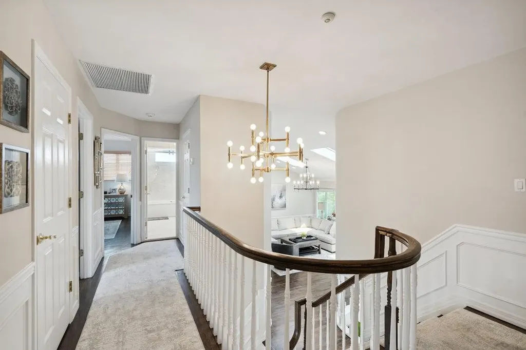 3411 Hewlett Avenue Merrick NY 11566