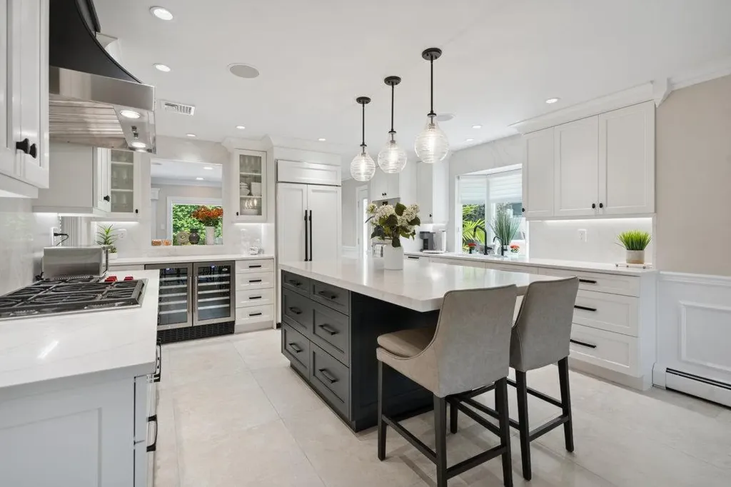 3411 Hewlett Avenue Merrick NY 11566