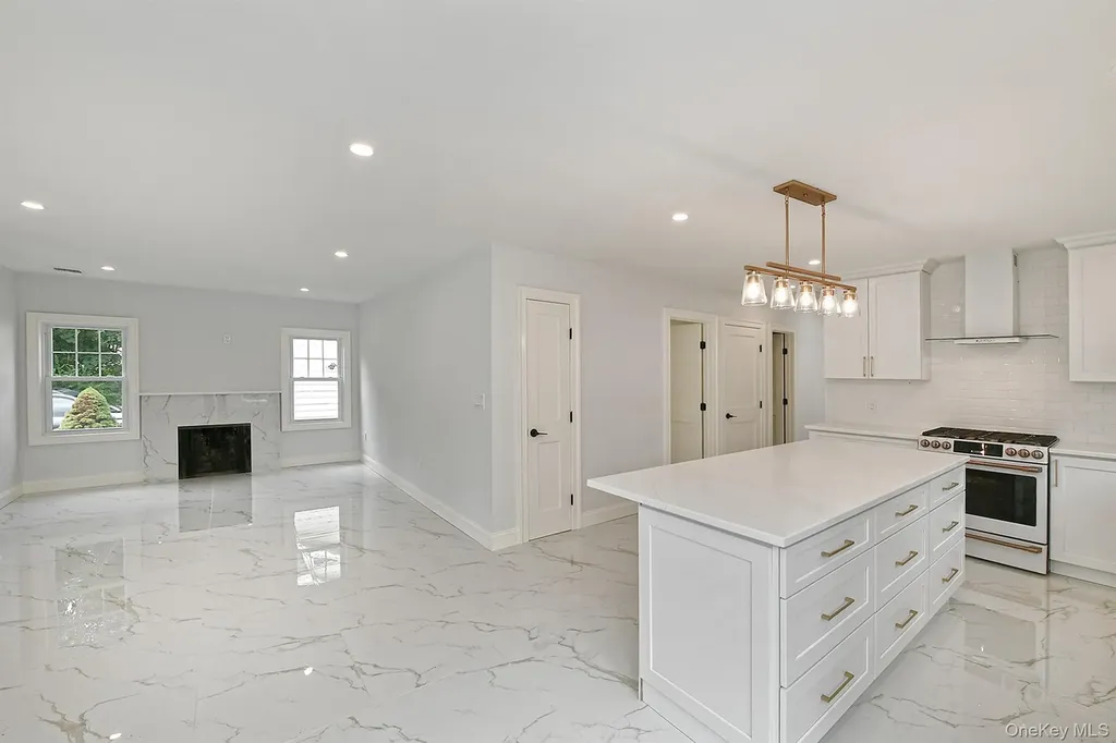 65 Willow Avenue Huntington NY 11743