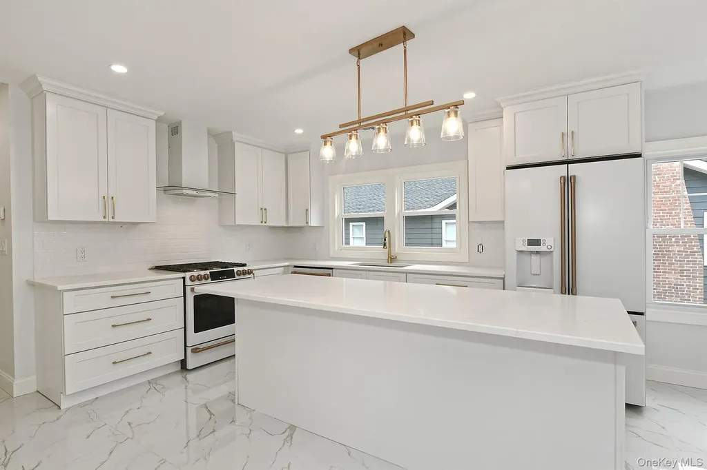 65 Willow Avenue Huntington NY 11743