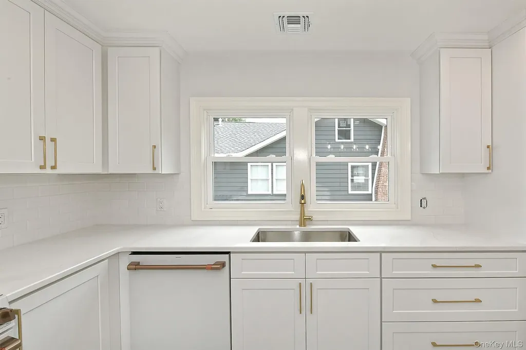 65 Willow Avenue Huntington NY 11743