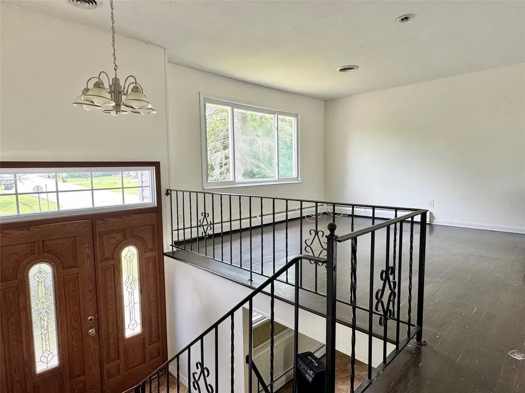 42 Merriewold Lane N Monroe NY 10950