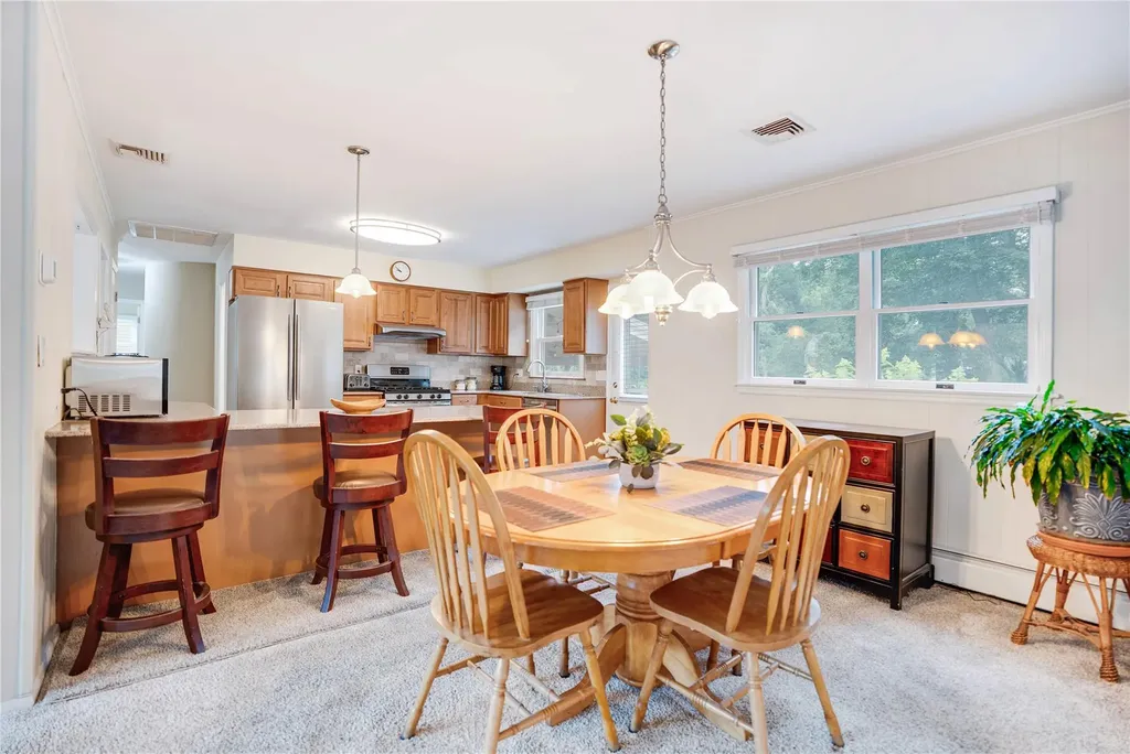 7 Russell Road Hampton Bays NY 11946