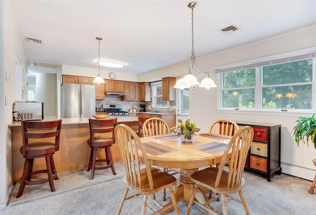7 Russell Road Hampton Bays NY 11946