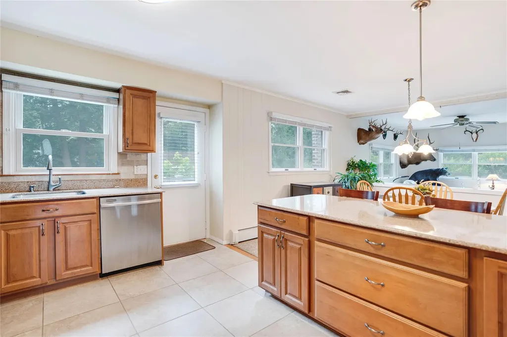 7 Russell Road Hampton Bays NY 11946
