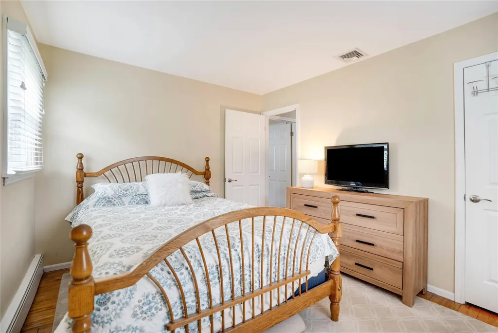 7 Russell Road Hampton Bays NY 11946
