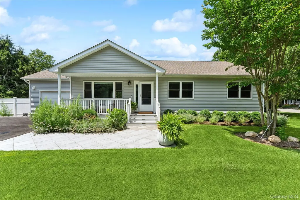 12 Hampton Bays Drive Hampton Bays NY 11946
