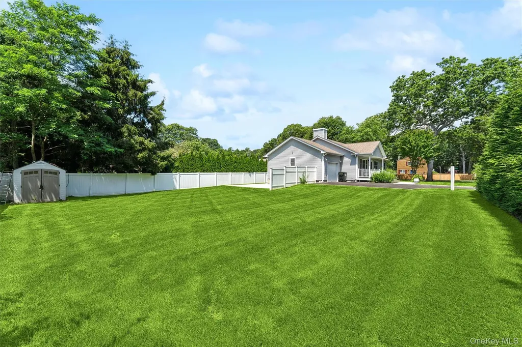 12 Hampton Bays Drive Hampton Bays NY 11946