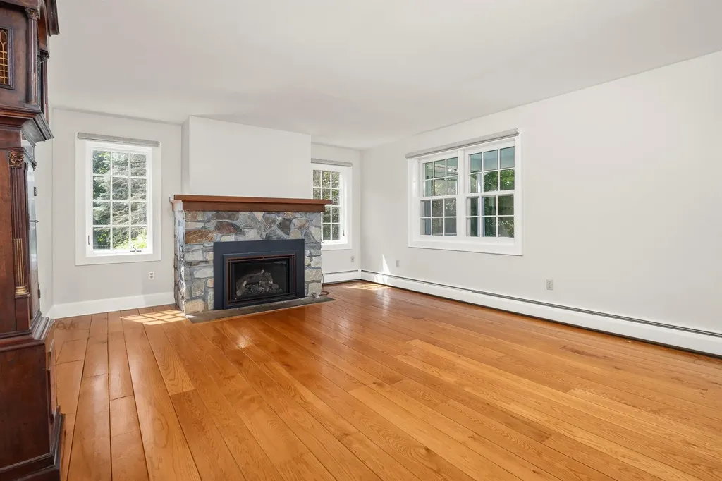 422 County Route 7 Pine Plains NY 12567