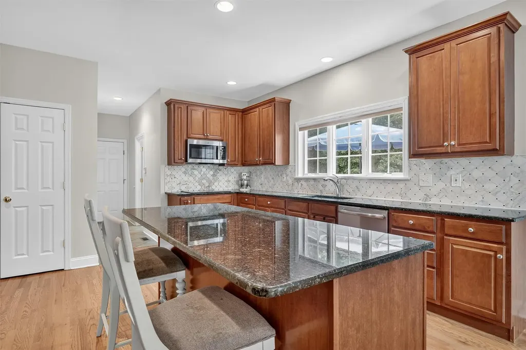 32 Waterview Drive Ossining NY 10562