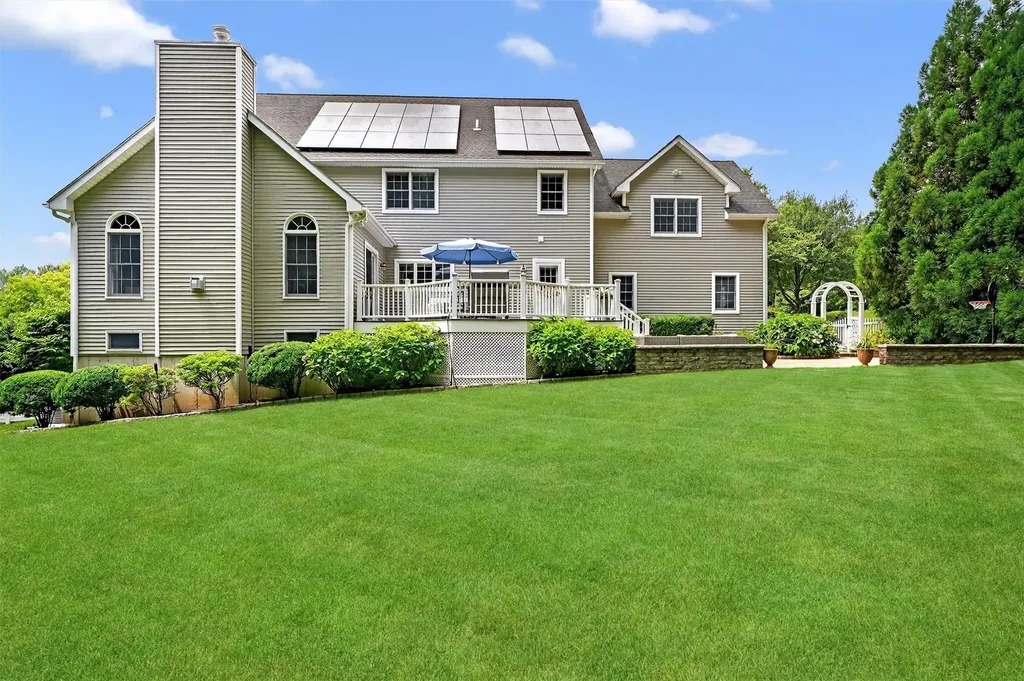 32 Waterview Drive Ossining NY 10562