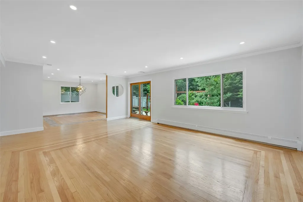 77 Greenwood Lane White Plains NY 10607