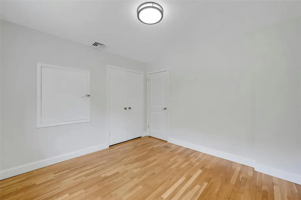77 Greenwood Lane White Plains NY 10607