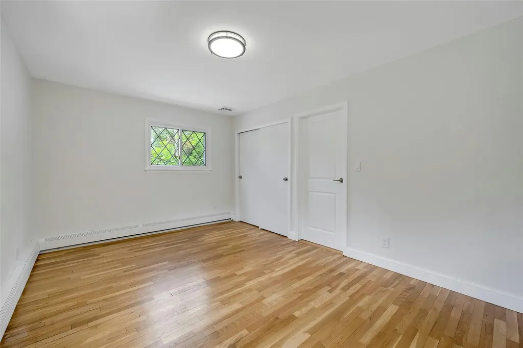 77 Greenwood Lane White Plains NY 10607