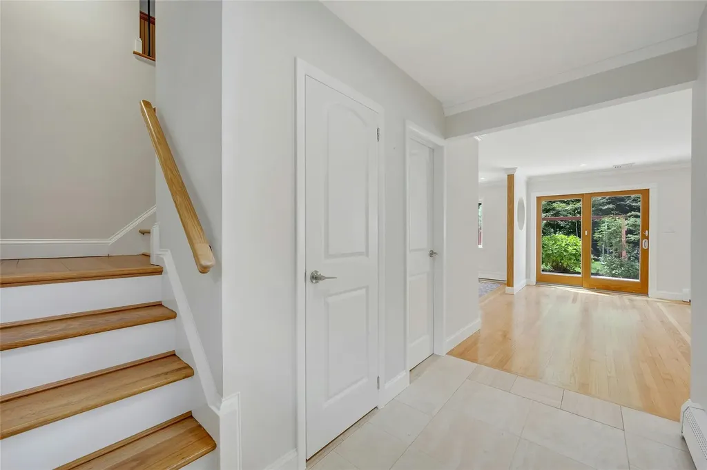 77 Greenwood Lane White Plains NY 10607