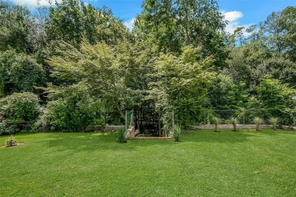 77 Greenwood Lane White Plains NY 10607
