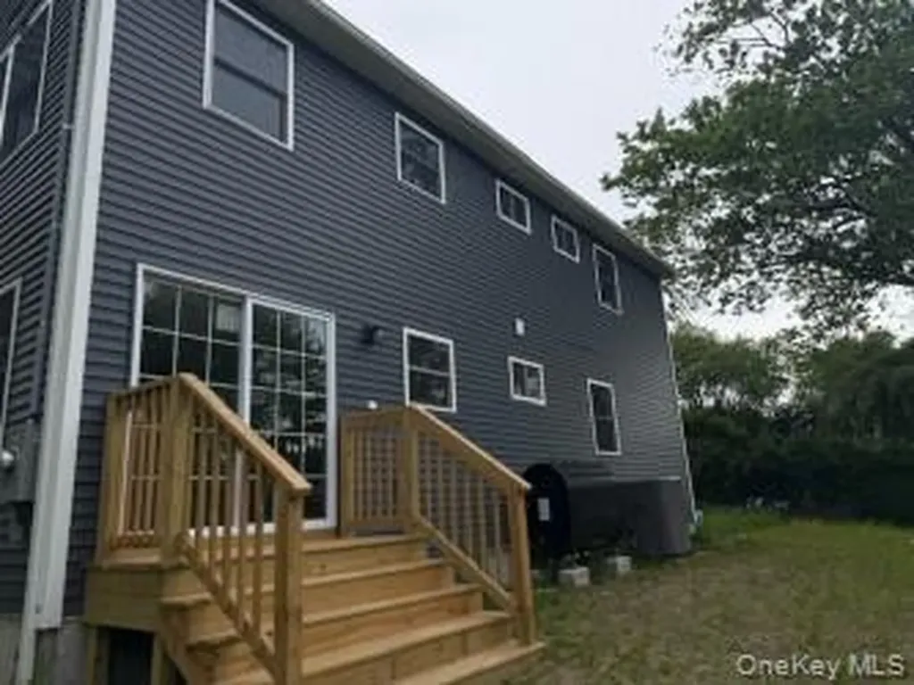 214 Forest Road Mastic Beach NY 11951