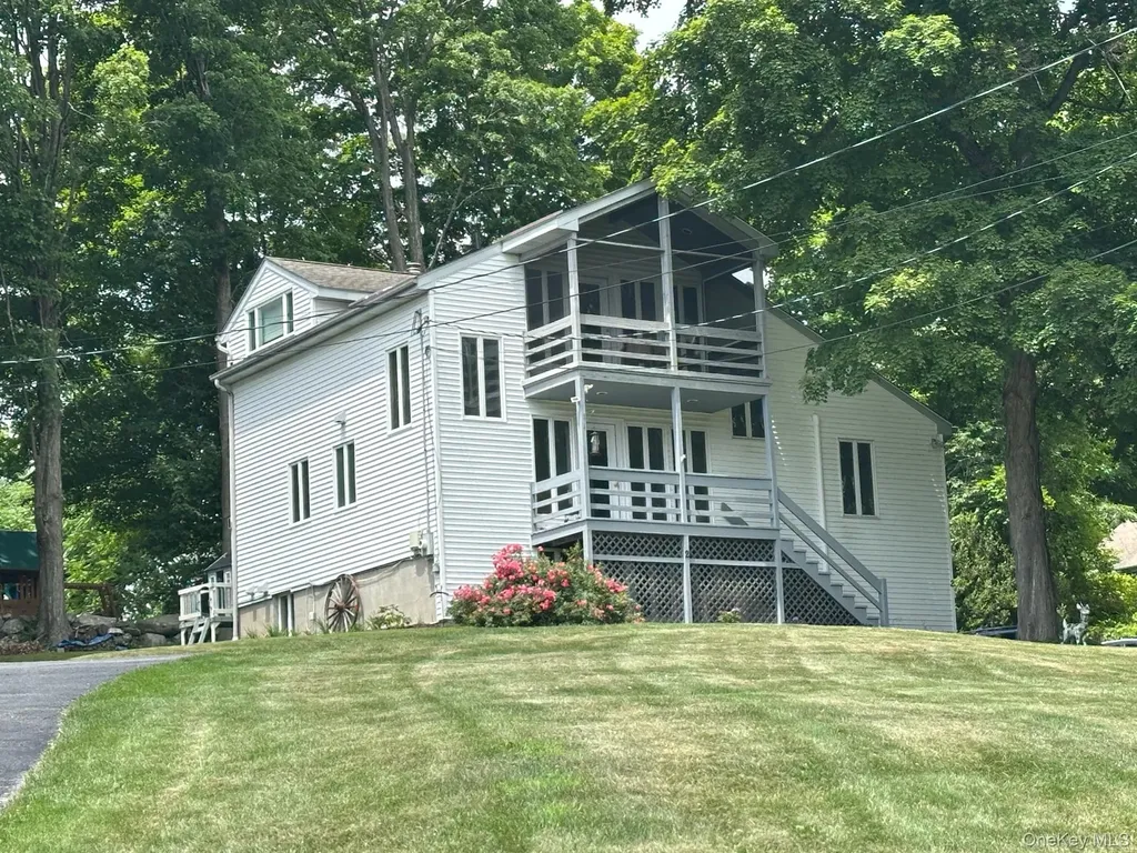 2 Fairview Road Mahopac NY 10541
