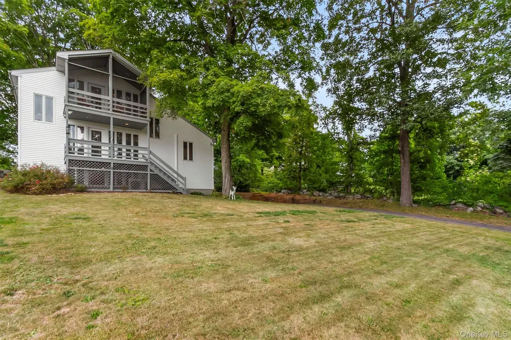 2 Fairview Road Mahopac NY 10541