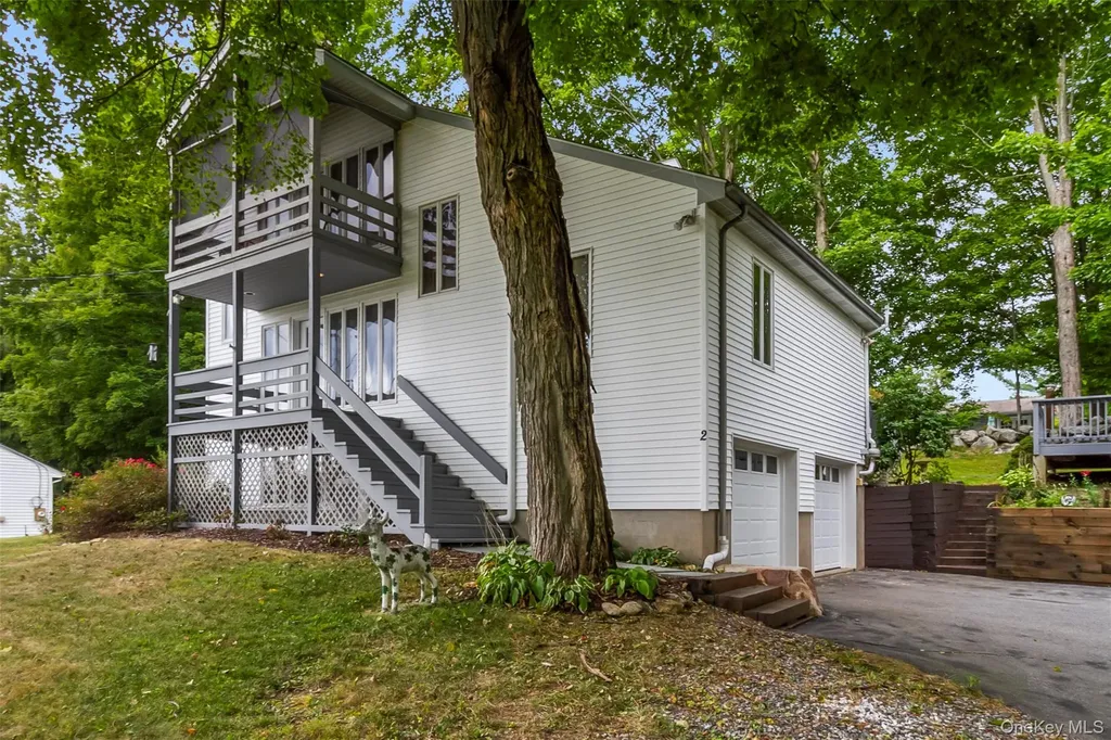 2 Fairview Road Mahopac NY 10541