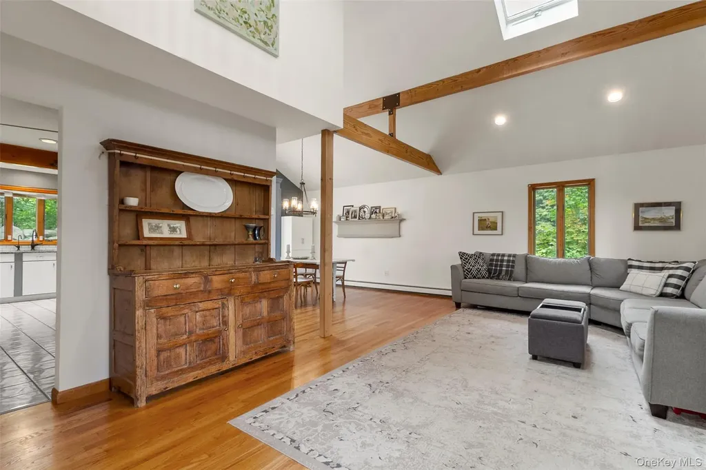 2 Fairview Road Mahopac NY 10541