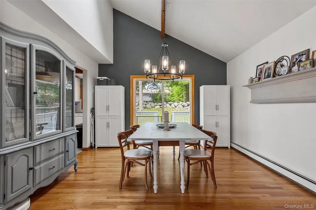 2 Fairview Road Mahopac NY 10541