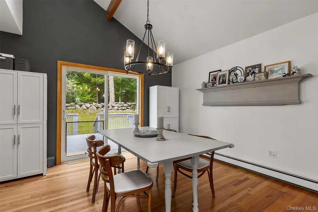 2 Fairview Road Mahopac NY 10541