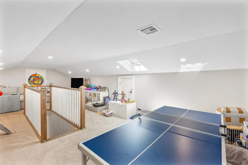 111 Hampton Way Merrick NY 11566